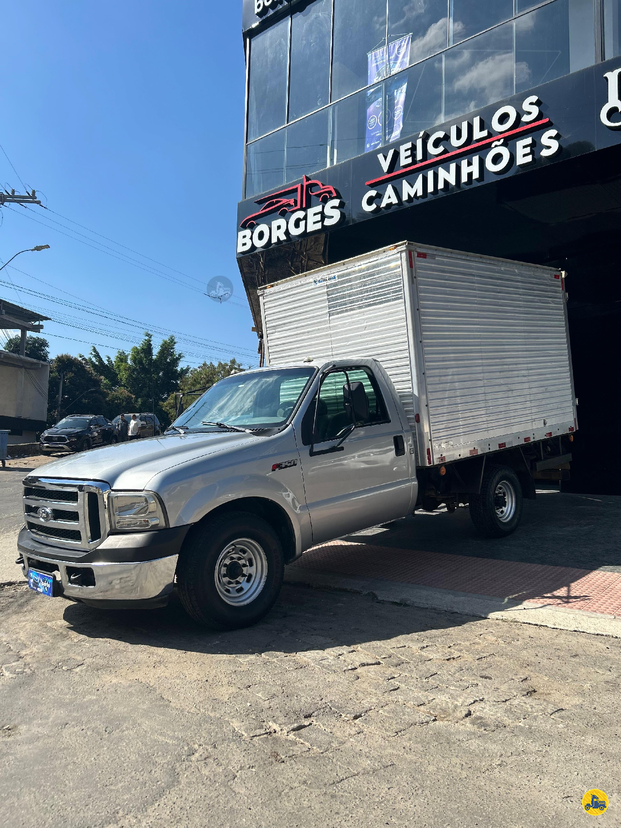 CAMINHAO FORD F350 Baú Furgão 3/4 4x4 Borges Caminhões CACHOEIRO DE ITAPEMIRIM ESPÍRITO SANTO ES